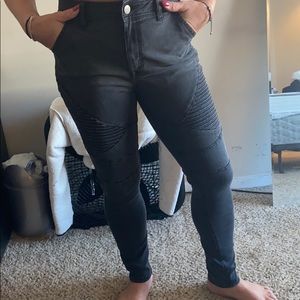 Black Skinnies with design on pant front leg